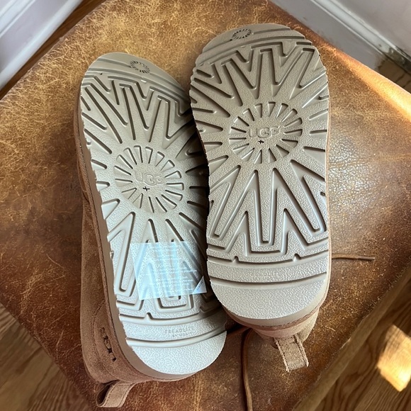 New UGG × Charcoal Neumel Chukka Suede in Chestnut Men's Sz 9 - Picture 6 of 15